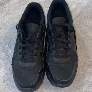 Men's Black  Nike Athletic Shoes